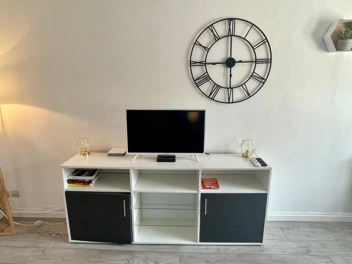 Appartement Entier Moissac Centre 30 M2 Calme Avec Cour Interieure Pour Velos A 50M Du Marche De Moissac Exterior foto
